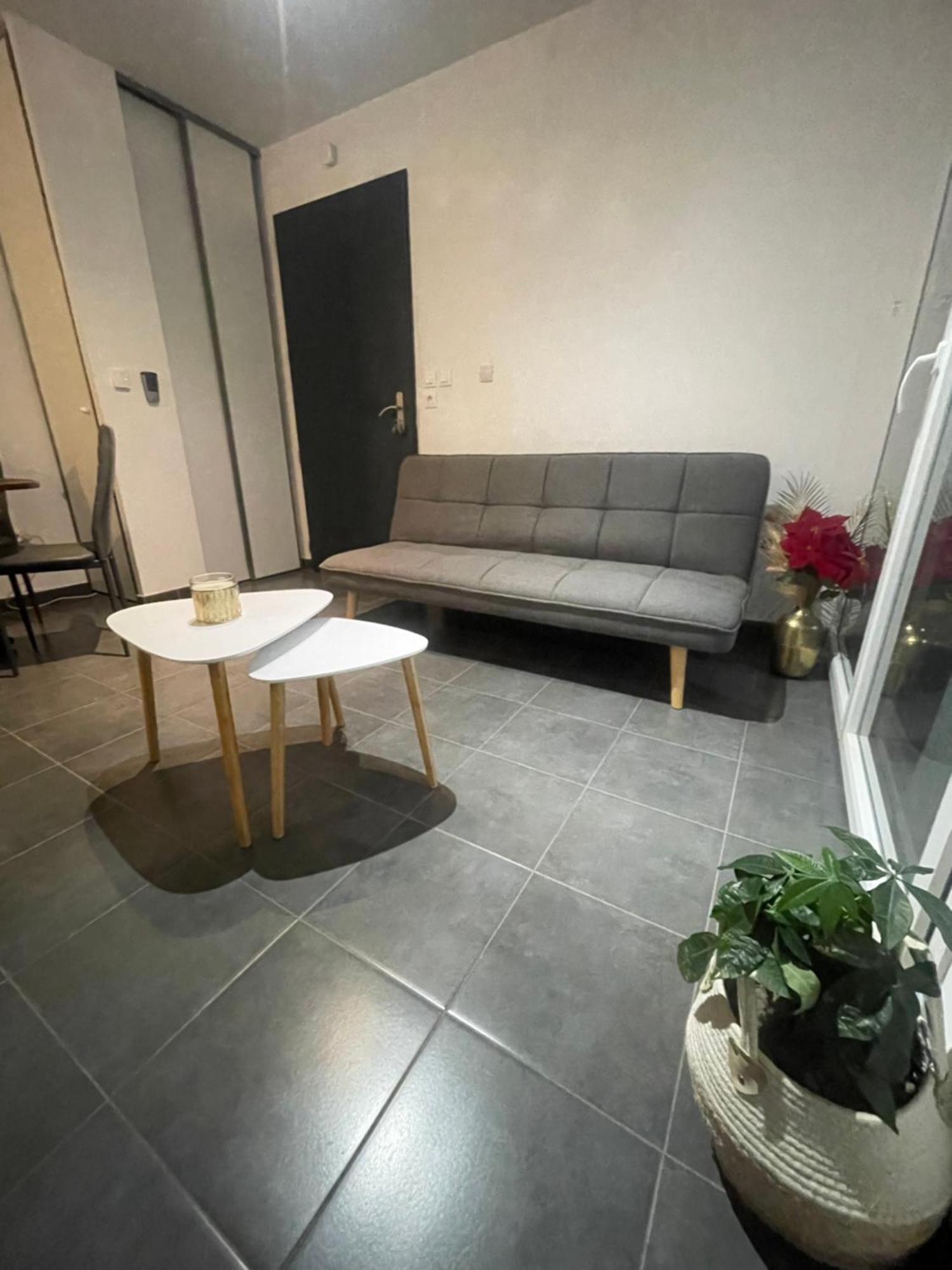 Appartement F2 Neuf Mauguio Esterno foto