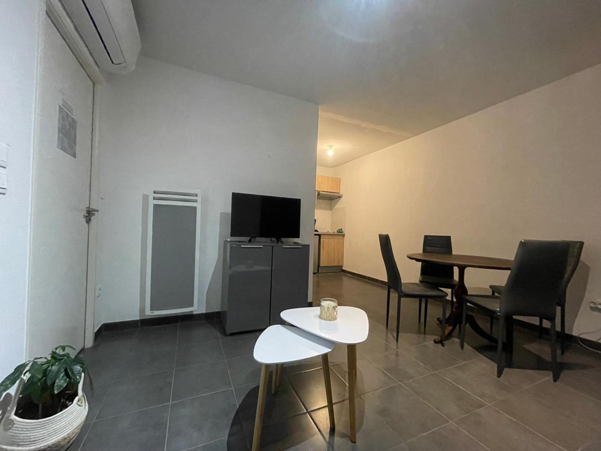 Appartement F2 Neuf Mauguio Esterno foto