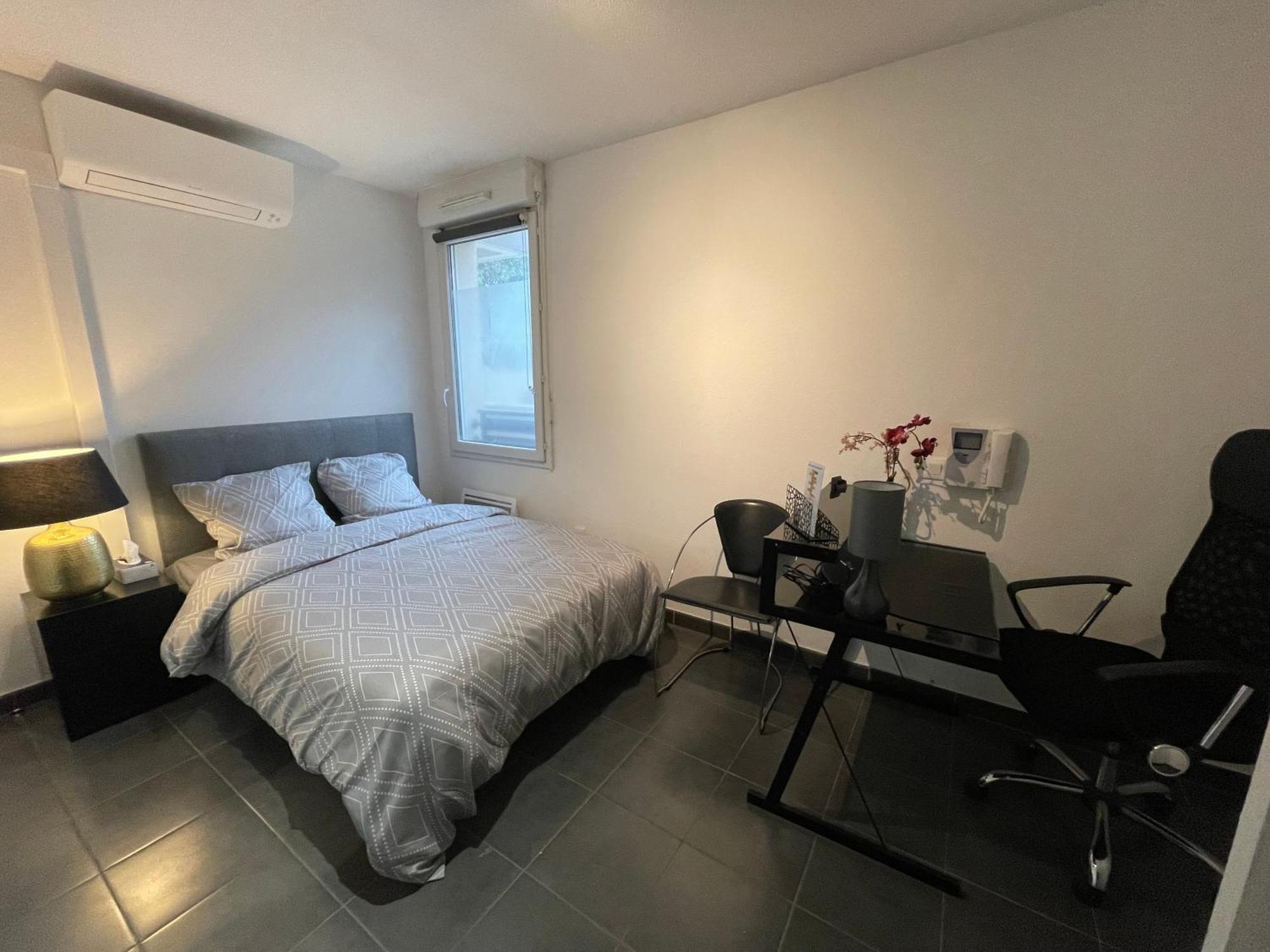 Appartement F2 Neuf Mauguio Esterno foto